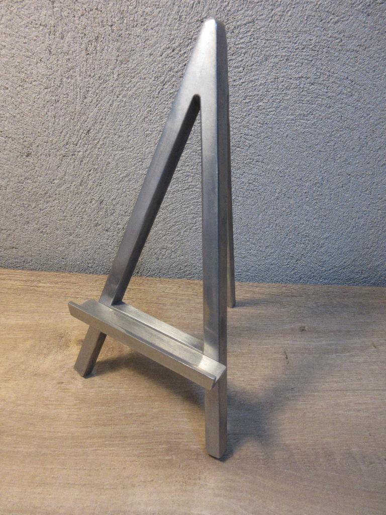 Vintage kleine metalen ezel display schildersezel, Hobby en Vrije tijd, Schilderen, Ophalen of Verzenden, Gebruikt, Ezel