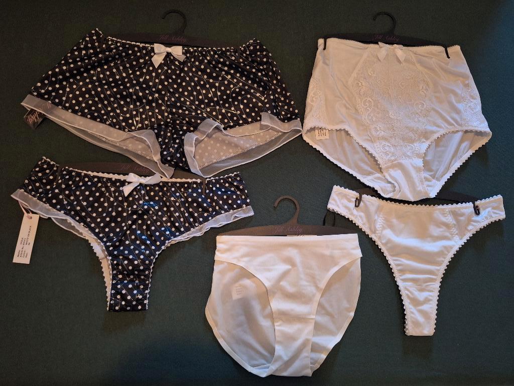 Lingerie diversen 180 stuks, Kleding | Dames, Jill Ashley, Ophalen of Verzenden, Overige kleuren, BH
