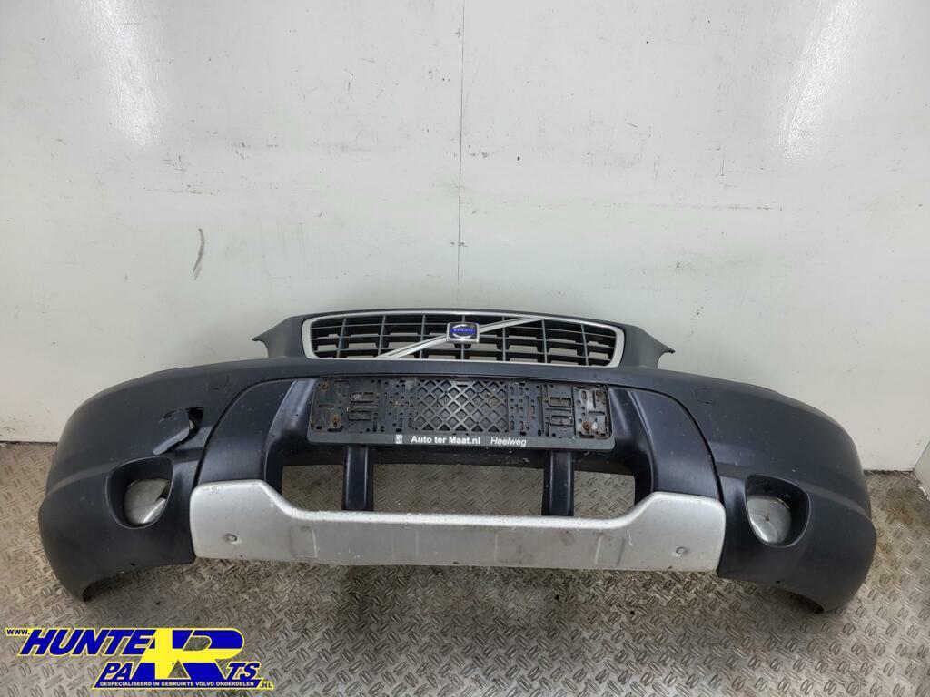 Voorbumper Volvo XC70 II ('02-'07) 9484023, Gebruikt, Voor, Ophalen of Verzenden, Volvo