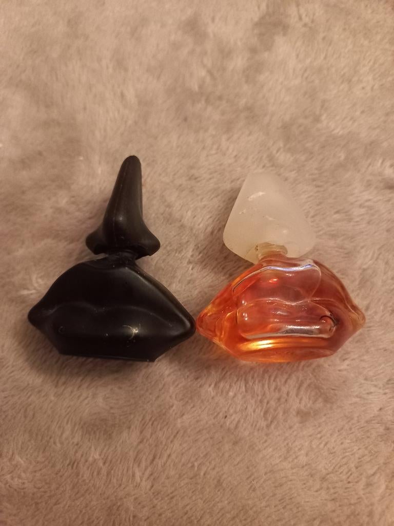Salvador Dali, miniatuur parfum 7.5 ml, Verzamelen, Parfumverzamelingen, Ophalen of Verzenden, Zo goed als nieuw, Miniatuur