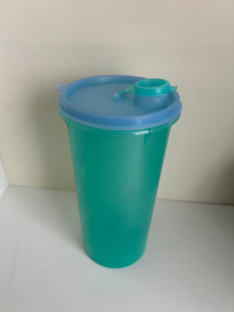 Tupperware fles 1,4 liter, Huis en Inrichting, Keuken | Tupperware, Ophalen, Zo goed als nieuw, Beker of Kan