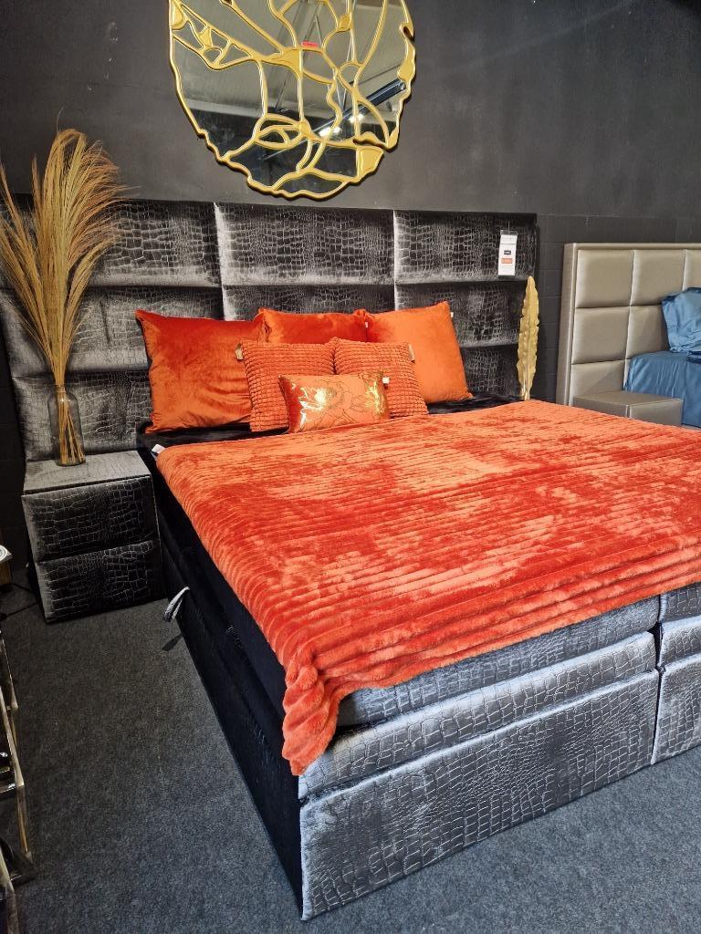 Voorraad Sale | Luxe Velvet en croco boxsprings - Utrecht, Ophalen, Crème, Modern, Croco, Eric Kuster, Velvet, 180 cm