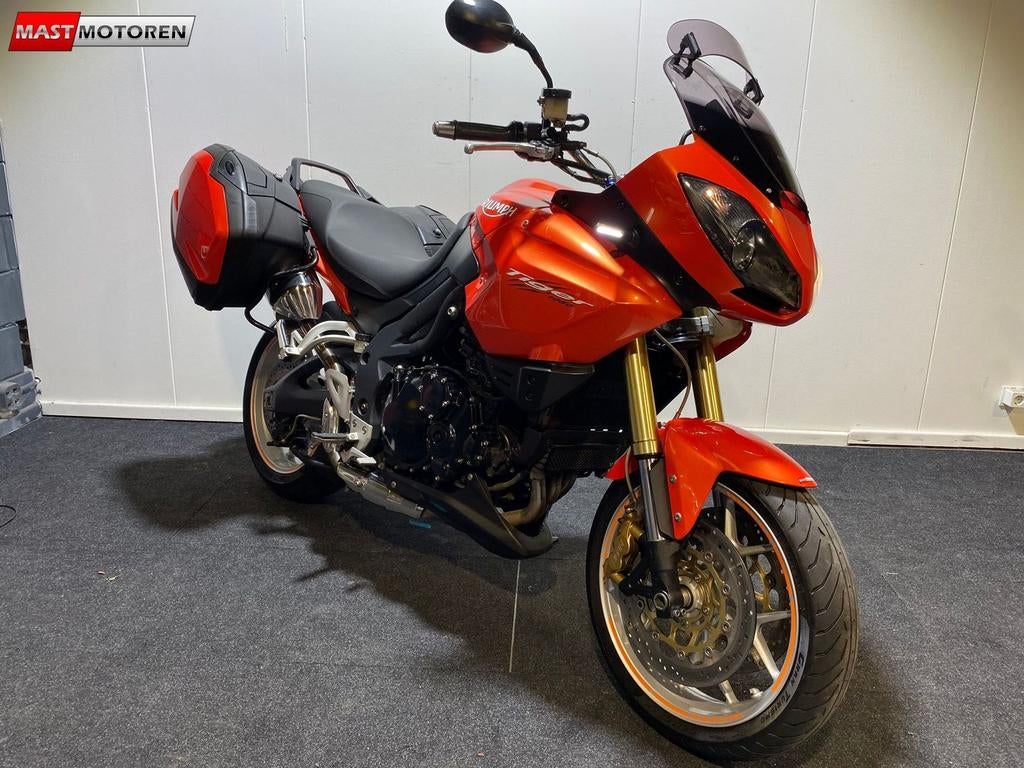 TRIUMPH Tiger 1050 (bj 2008) 59,282 km, Motorrijbewijs A, Bedrijf, Sport, 1050 cc