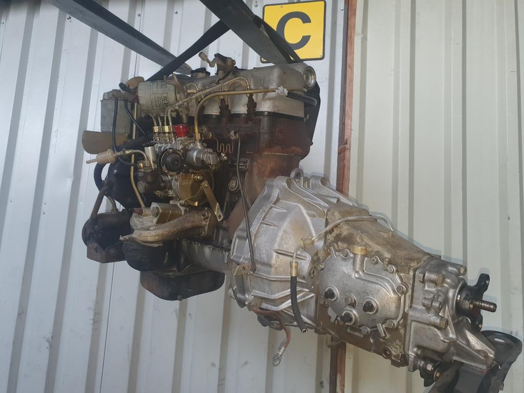 Motor Mercedes-Benz W115 200 D 40 kW 1973, Ophalen of Verzenden
