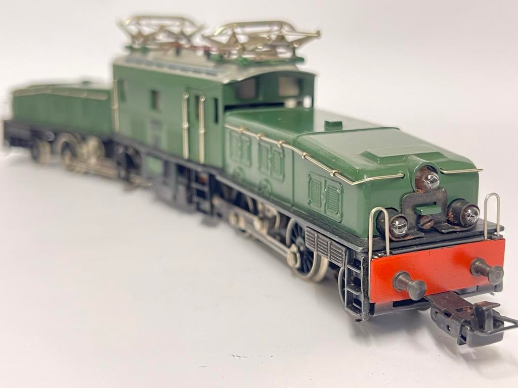 ** KROKODIL ** MÄRKLIN 3015 ** Zeer mooi in NIEUWSTAAT! ** 3, Wisselstroom, Locomotief, Ophalen of Verzenden, Zo goed als nieuw