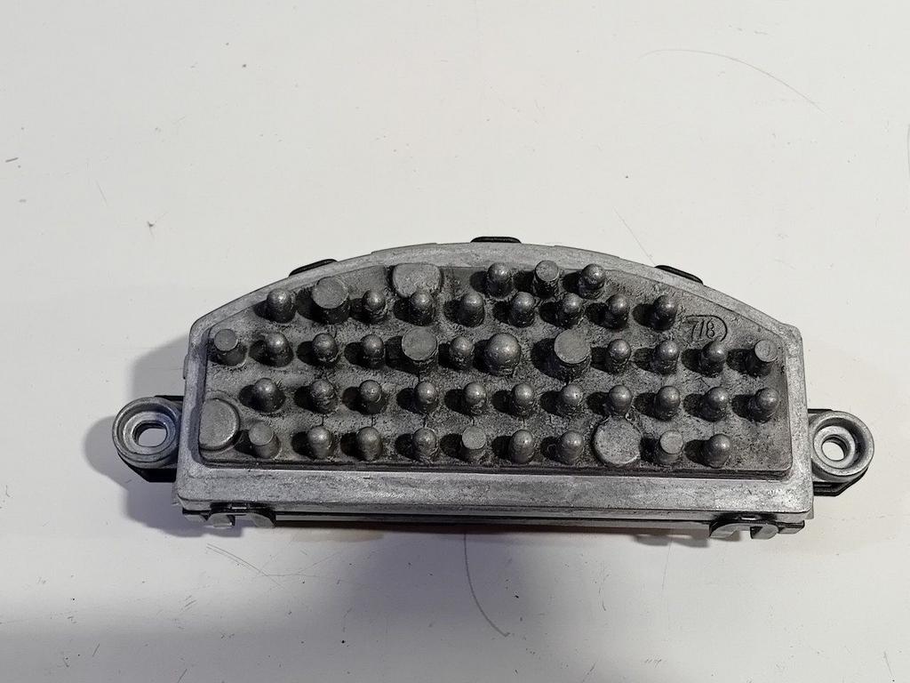 Kachelweerstand BMW 3 serie, Onderdelen@venauto.nl, Van der Ven Autorecycling B.V., Gebruikt, Ettenseweg 76, 4706 PB Roosendaal, The Netherlands