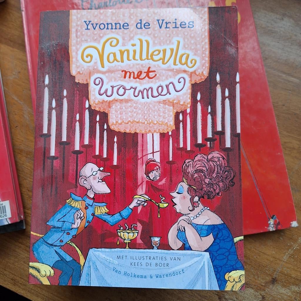 Vanillevla met Wormen - Yvonne de Vries, Ophalen of Verzenden, Zo goed als nieuw, Yvonne de Vries, Sprookjes