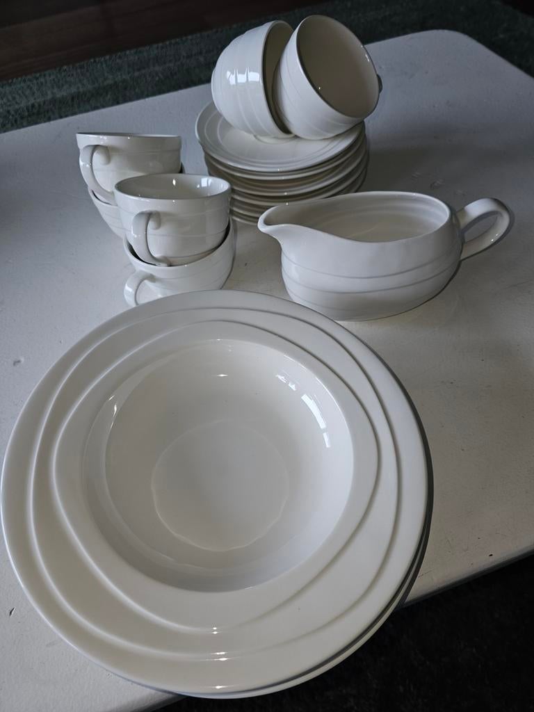 Servies jamie oliver waves Nieuw!, Huis en Inrichting, Keuken | Servies, Nieuw, Kop(pen) en/of Schotel(s), Effen, Aardewerk, Ophalen of Verzenden