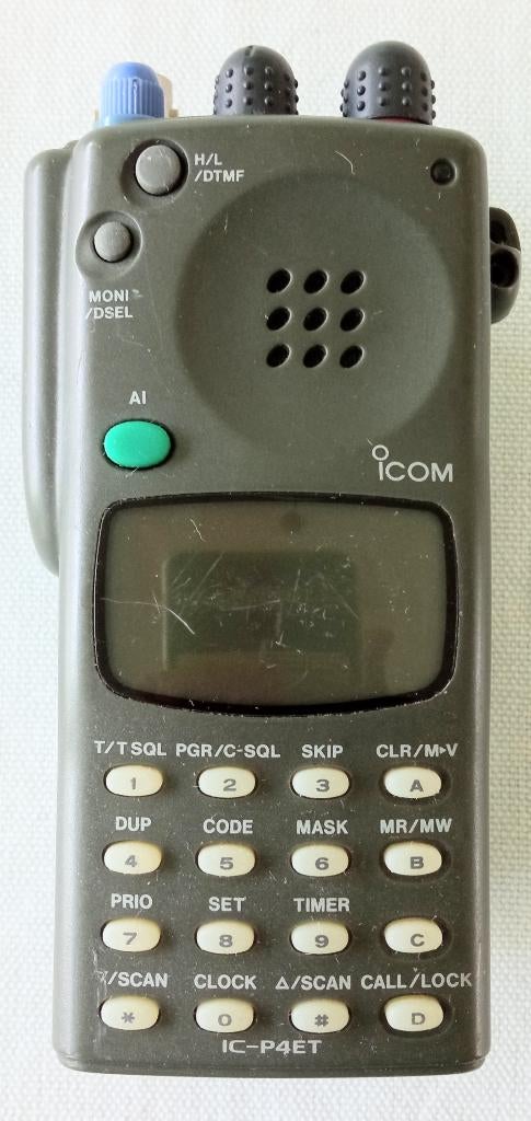 2 stuks defecte ICOM IC-P4ET portofoon voor de onderdelen., Verzenden, Gebruikt