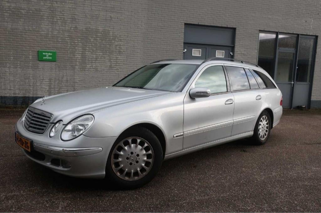 Mercedes-Benz E-Klasse 2.2 CDI E220 Combi AUT 2006  N.A.P, Auto's, Zwart, Origineel Nederlands, Stationwagon, Diesel
