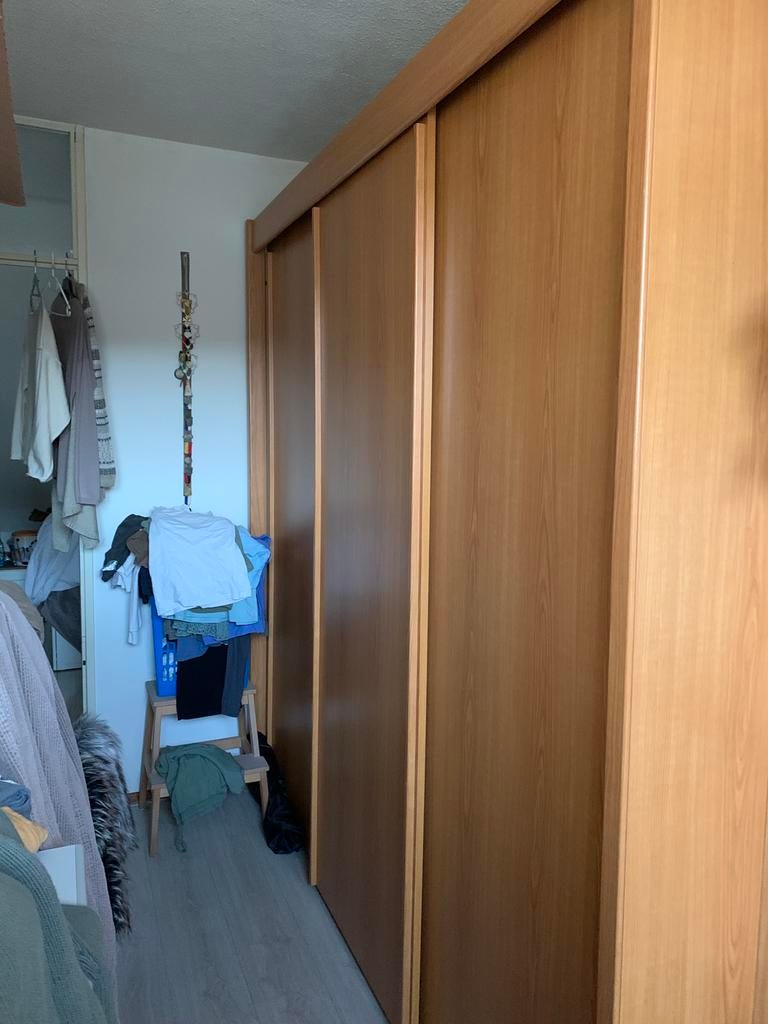 Kledingkast 3 schuifdeuren bruin houtlook, Ophalen, 200 cm of meer, 150 tot 200 cm, Zo goed als nieuw