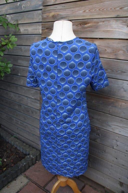 Jurk blauw/ zwart Juffrouw jansen mt L Vaste prijs, Blauw, Maat 42/44 (L), Ophalen of Verzenden, Zo goed als nieuw