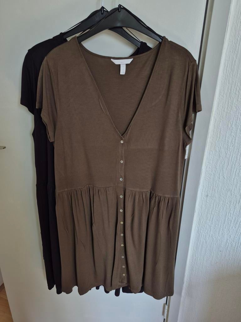 2 H&M Jurken - Groen en Zwart - Maat L, H&M, Zwart, Maat 42/44 (L), Ophalen of Verzenden