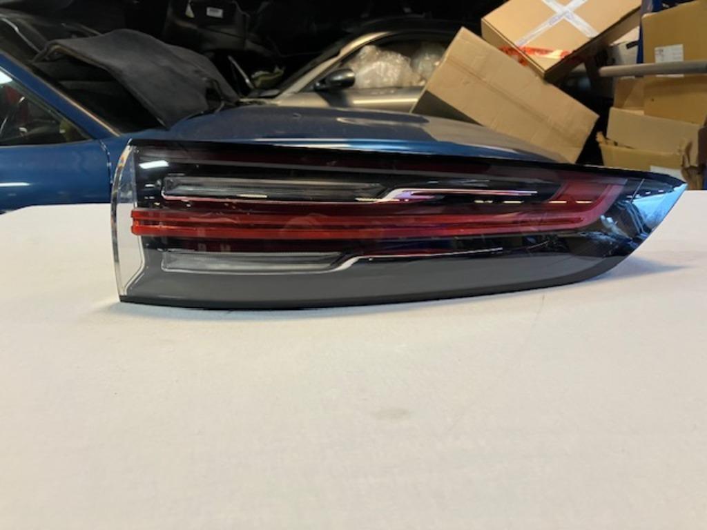 Achterlicht Rechts PORSCHE CAYENNE S, TURBO S 2019-2023, Auto-onderdelen, Verlichting, Ophalen of Verzenden, Porsche
