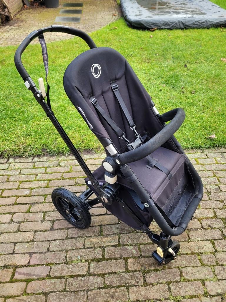Bugaboo Cameleon Black Edition met veel accessoires, Kinderen en Baby's, Kinderwagens en Combinaties, Gebruikt, Bugaboo, Verstelbare duwstang