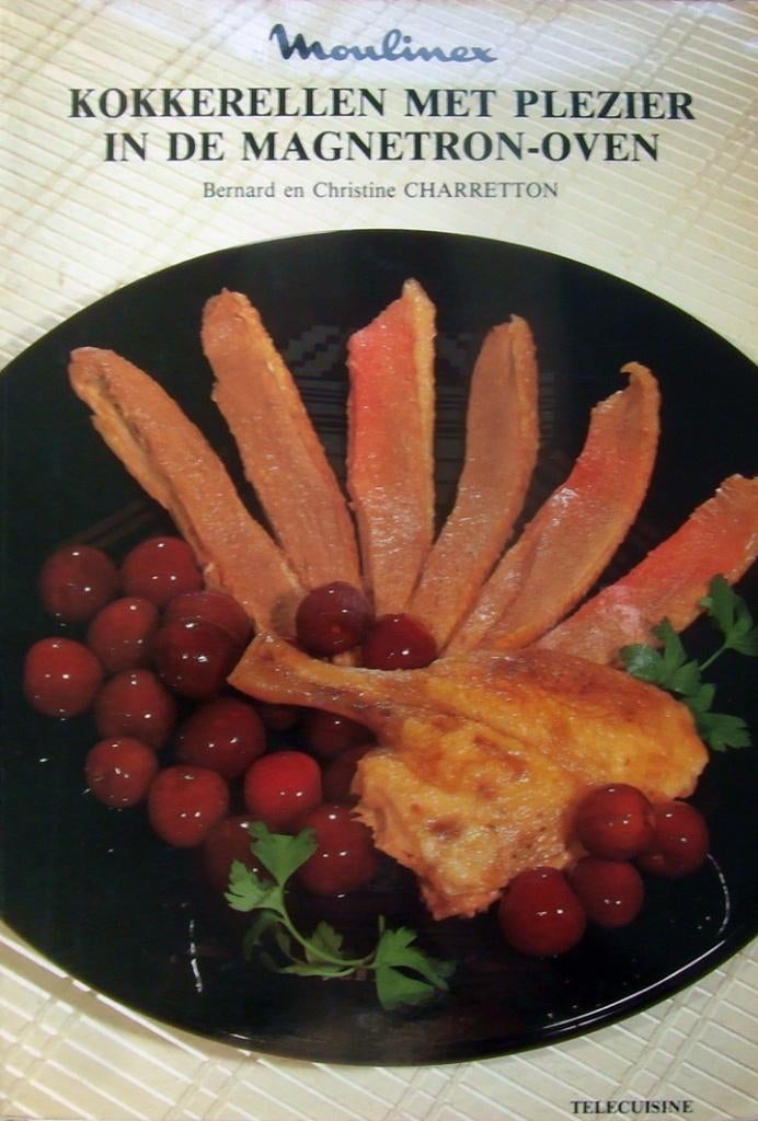 Kokkerellen met plezier in de Magnetron-oven., Ophalen of Verzenden, Zo goed als nieuw, Italië