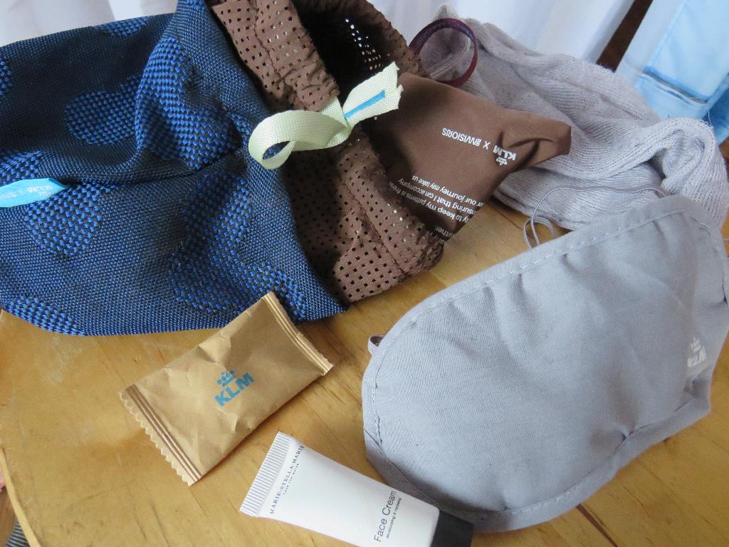 amenitykit klm business class, Ophalen of Verzenden, Gebruikt, Overige typen