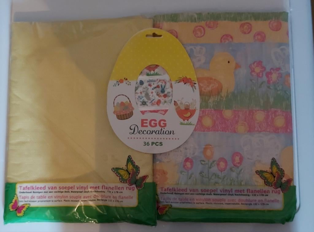 2x Afneembaar Vinyl Tafelkleed Pasen / Knutselen, Ophalen of Verzenden, Nieuw