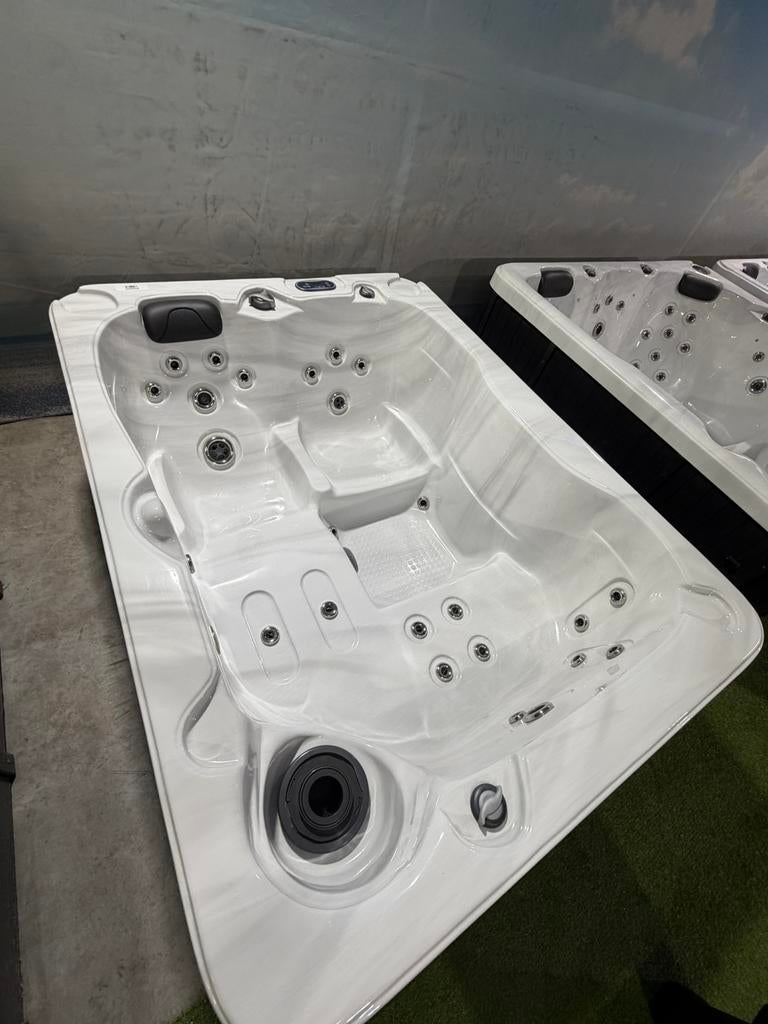 Balboa jacuzzi 3 persoons incl garantie, Verzenden, Zo goed als nieuw