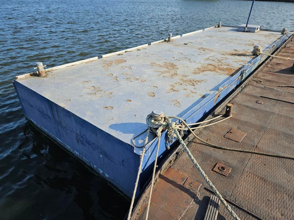 Ponton gelast, Ophalen, Gebruikt, Diesel, Ponton