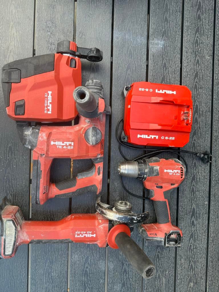 Hilti Nuron set met lader (zonder accu), Ophalen, Overige typen, Klopboormechanisme, Gebruikt