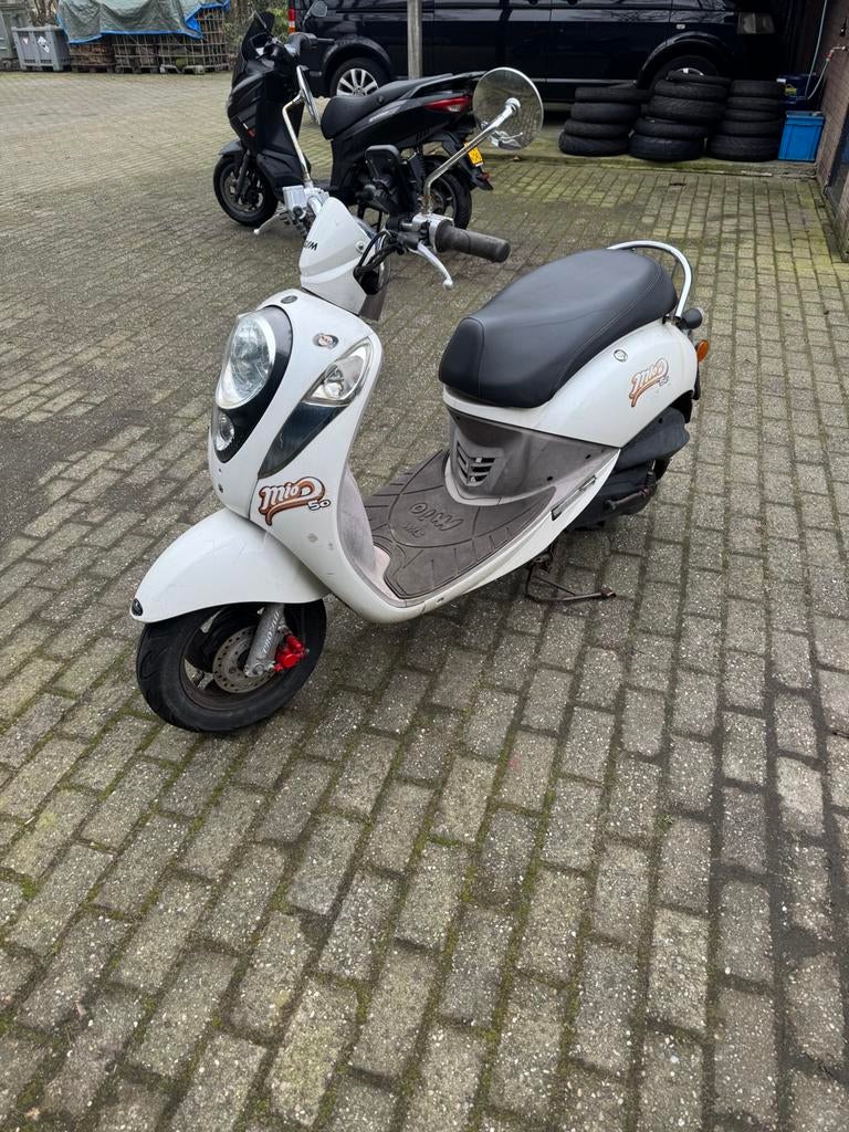 Sym mio snorscooter, Ophalen, Gebruikt, SYM, Benzine