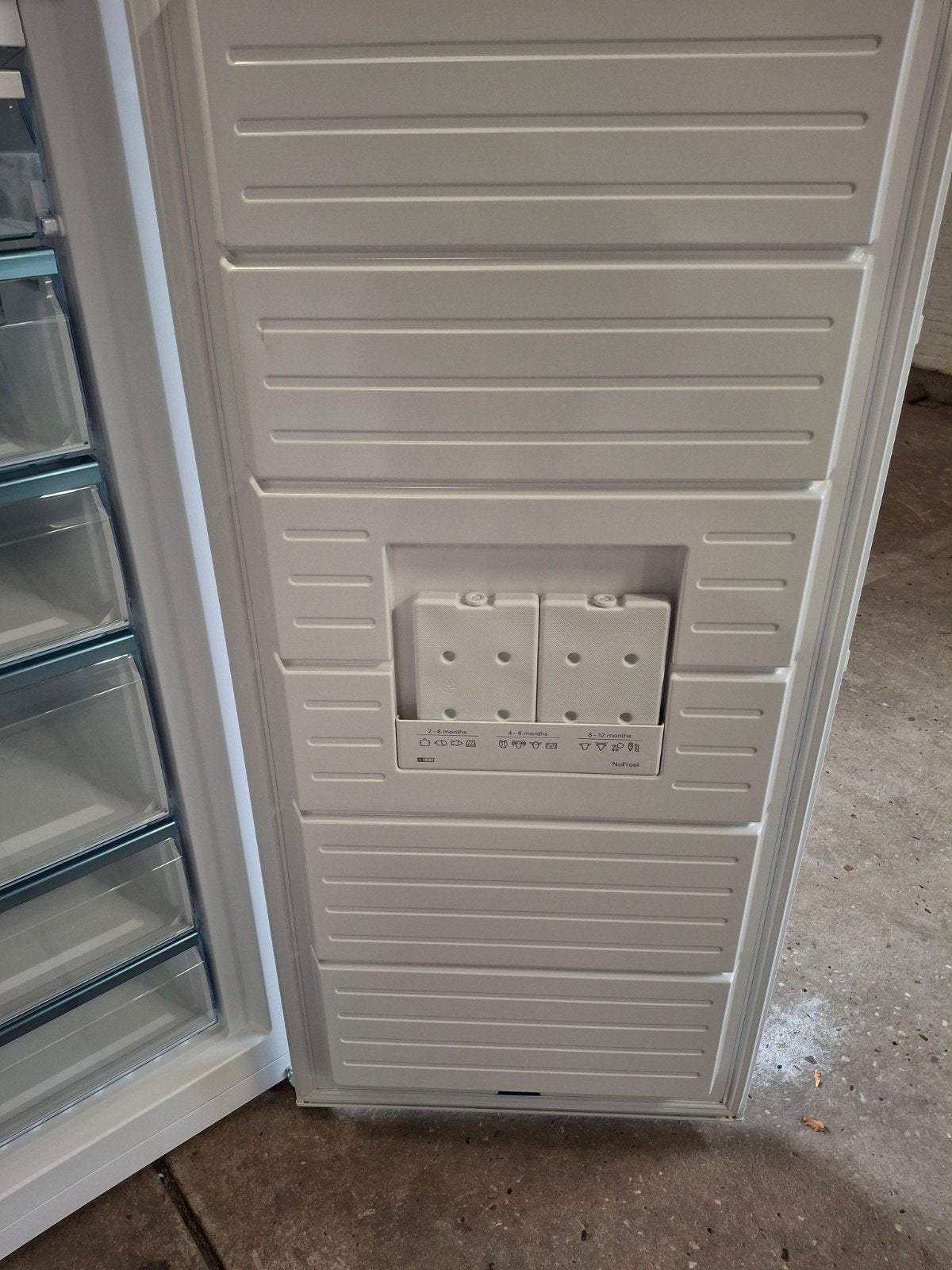 Bosch GSN51AWCV NoFrost Vriezer zo goed als nieuw, Witgoed en Apparatuur, Zo goed als nieuw, Energieklasse A of zuiniger, Vrijstaand