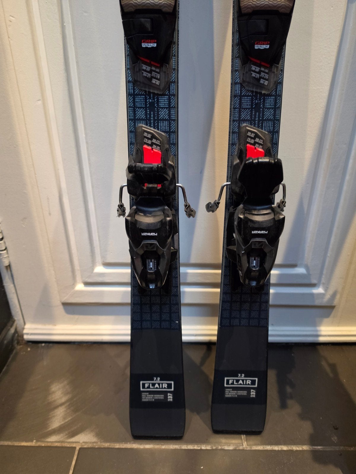 137cm VOLKL FLAIR DAMES CARVE SKI, Overige merken, 100 tot 140 cm, Ophalen of Verzenden, Zo goed als nieuw