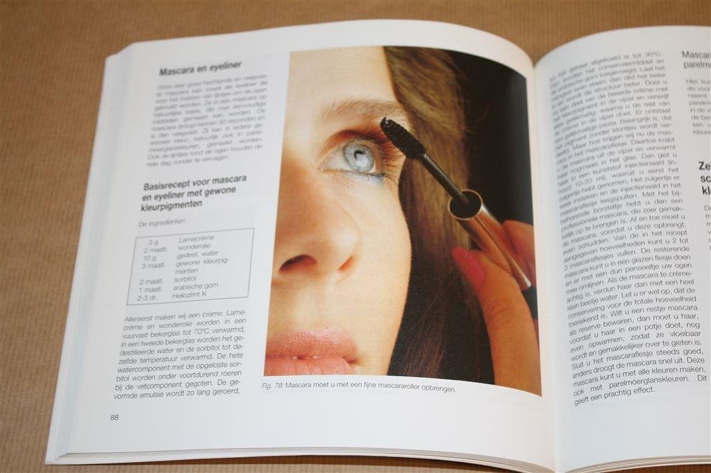 Opmaken, schminken en haarverzorging. Zelf maken..., Ophalen of Verzenden, Gelezen