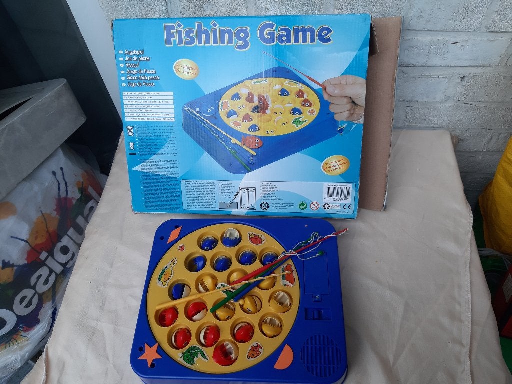 Let's Go Fishing Original, Actiespel, Hengelspel, 2 soorten, Een of twee spelers, Ophalen, Zo goed als nieuw, Reisspel