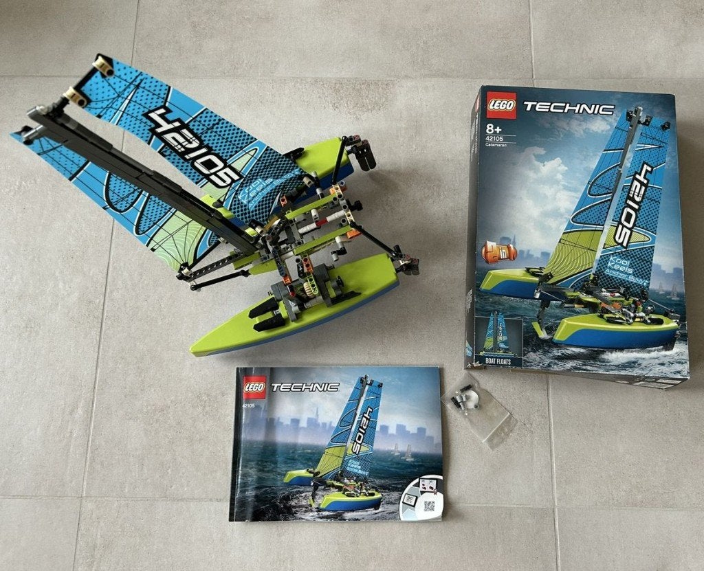 Lego Technic - Catamaran - 42105, Kinderen en Baby's, Inclusief instructies, Gebruikt, Lego, Ophalen of Verzenden