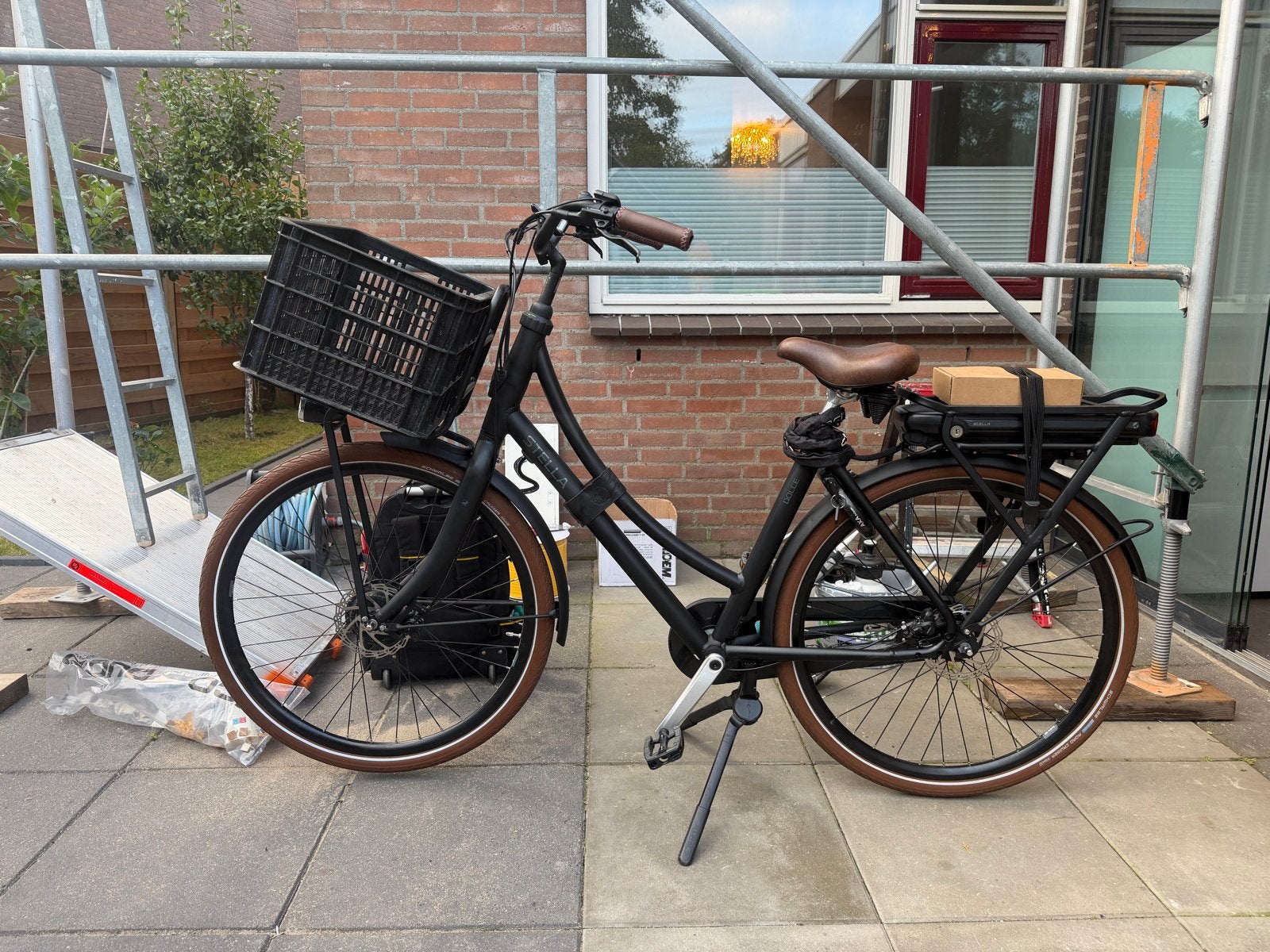 Stella Dolce E-bike 2022 - Comfortabel & Stijlvol, Gebruikt, 51 tot 55 cm, 50 km per accu of meer, Ophalen