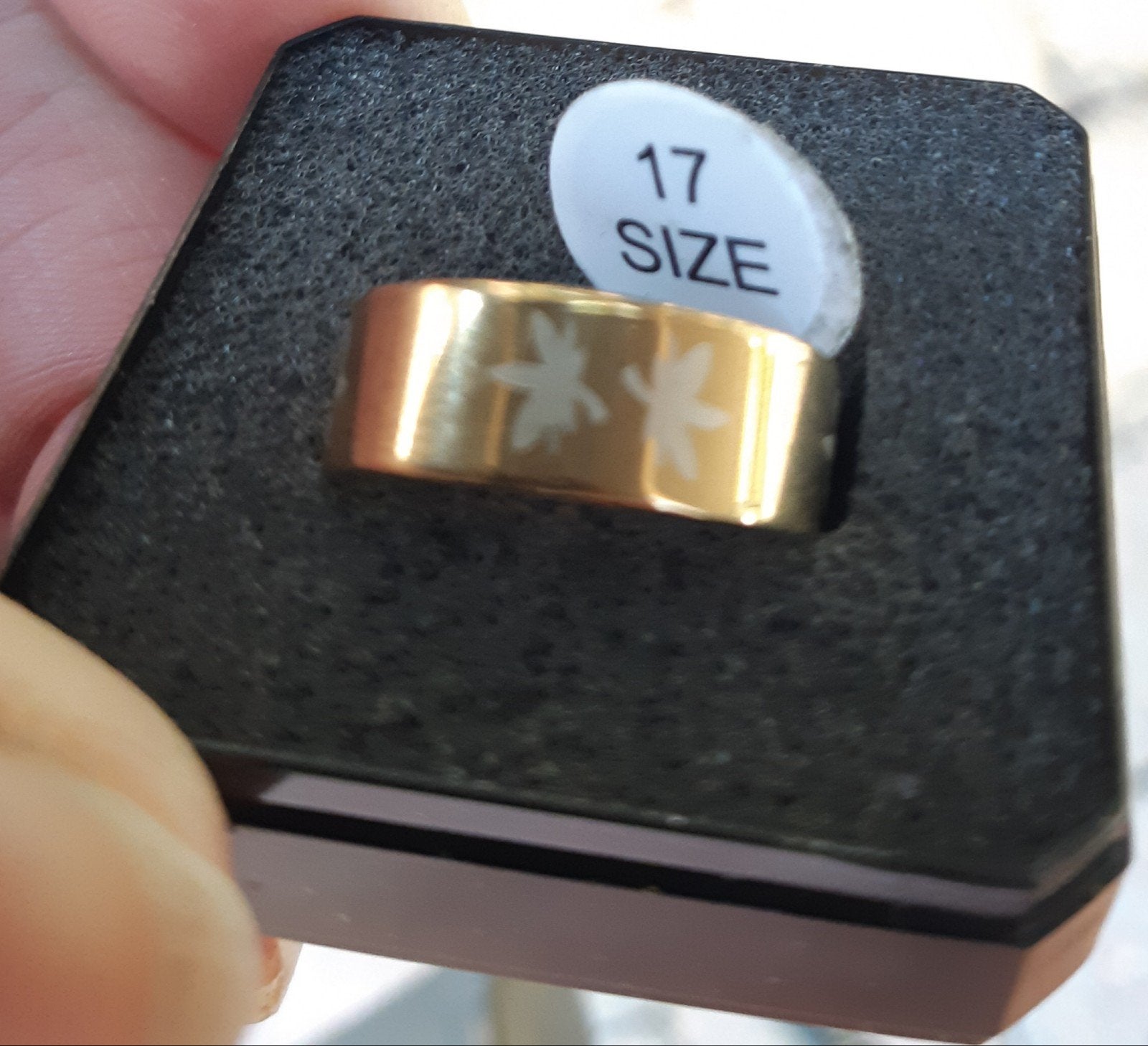 Wietbladeren goudkleurige ring. Nieuw. Maat 17, IJzer of Staal, Nieuw, Ophalen of Verzenden, 17 tot 18