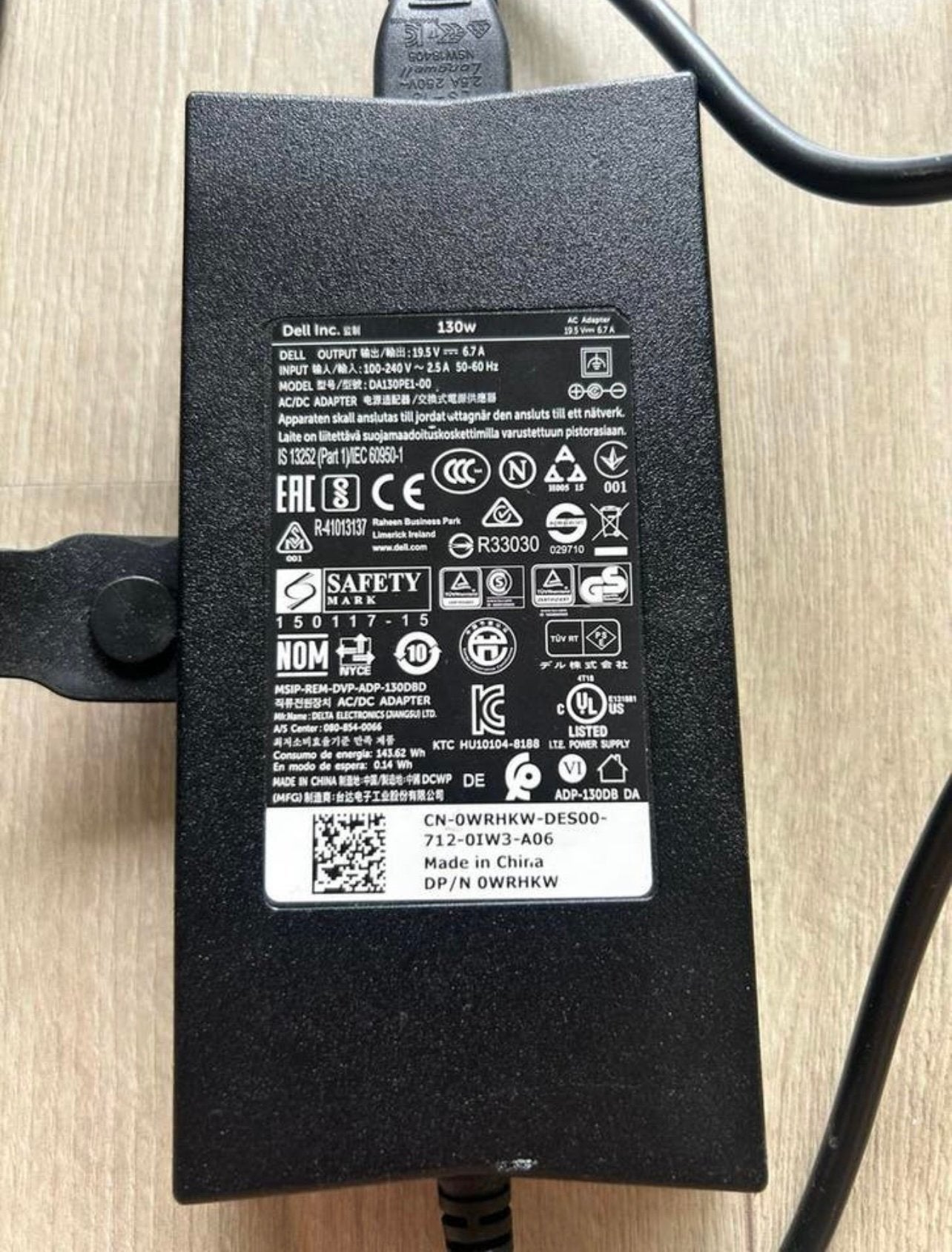 Partij Dell opladers / adapters 130Watt 17 stuks, Ophalen of Verzenden, Zo goed als nieuw