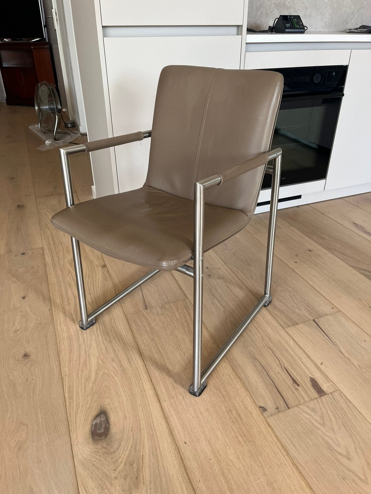 6 leren stoelen van Henders en Hazel eetkamerstoelen, Huis en Inrichting, Stoelen, Ophalen, Gebruikt, Overige kleuren, Vijf, Zes of meer stoelen