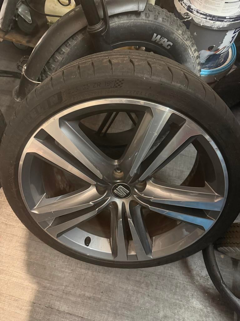 Seat Leon Cupra originele velgen 2 stuks 5x112, Ophalen of Verzenden, Gebruikt