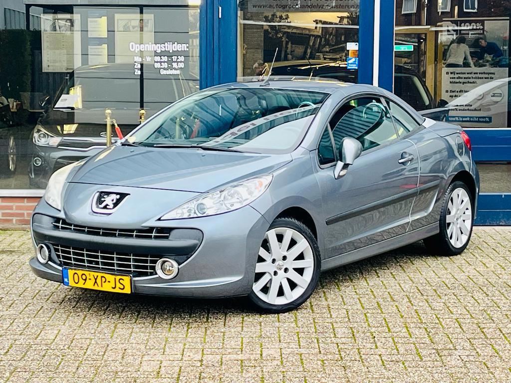 Peugeot 207 CC 1.6 VTi Féline AUTOMAAT! Leer l Airco ECC l, Auto's, Peugeot, Gebruikt, Zwart, 4 cilinders, Cabriolet