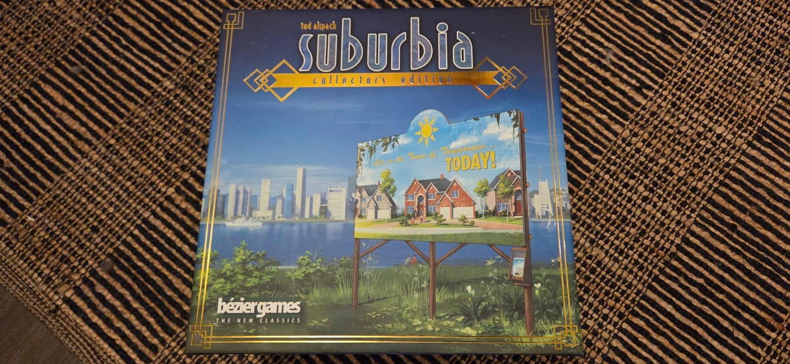 Suburbia Collector's Edition, Hobby en Vrije tijd, Gezelschapsspellen | Bordspellen, Vijf spelers of meer, Ophalen of Verzenden