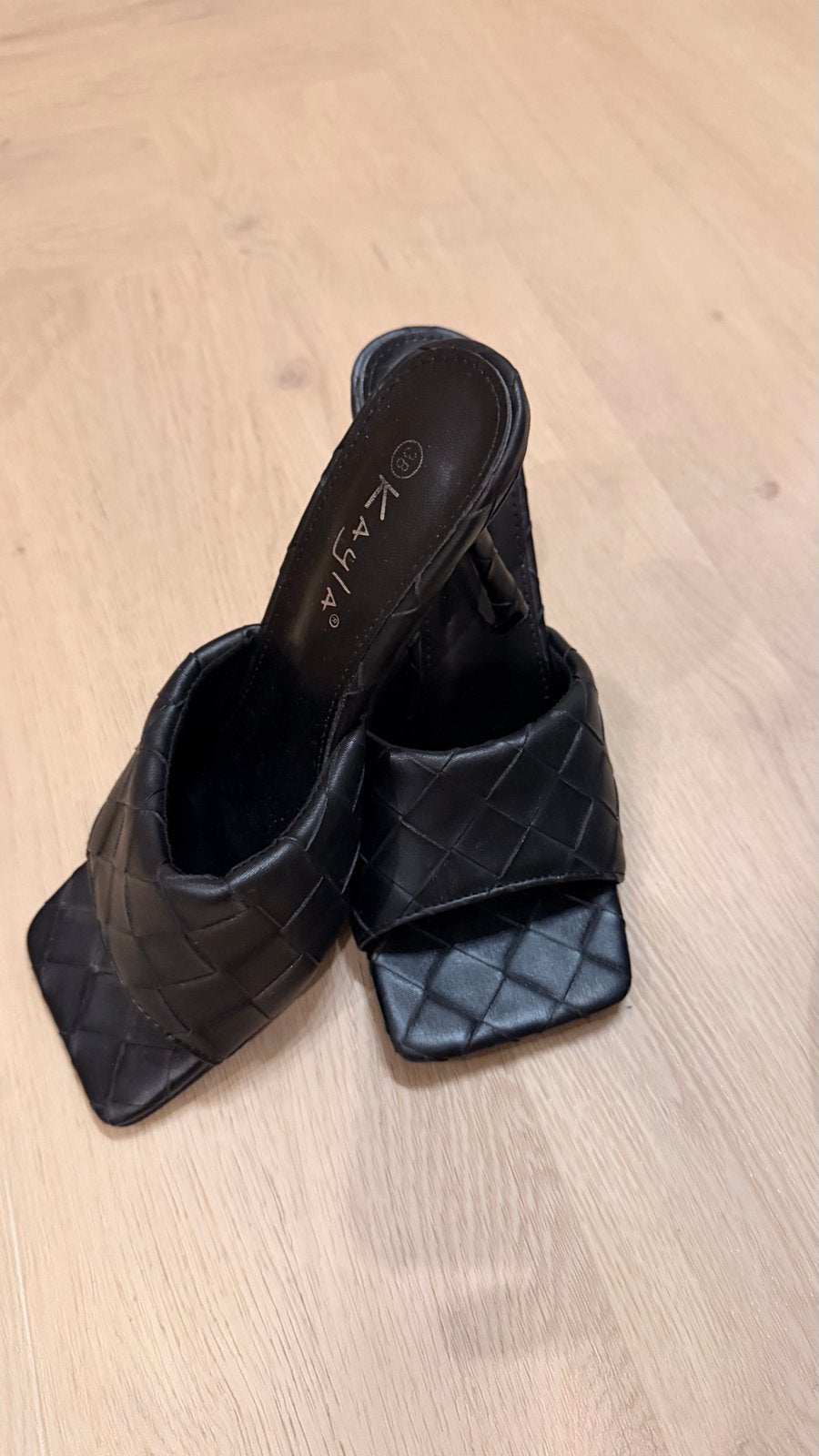 Diverse schoenen: pumps, sandalen en meer - maten 37 & 38, Ophalen of Verzenden, Gedragen, Wit, Pumps
