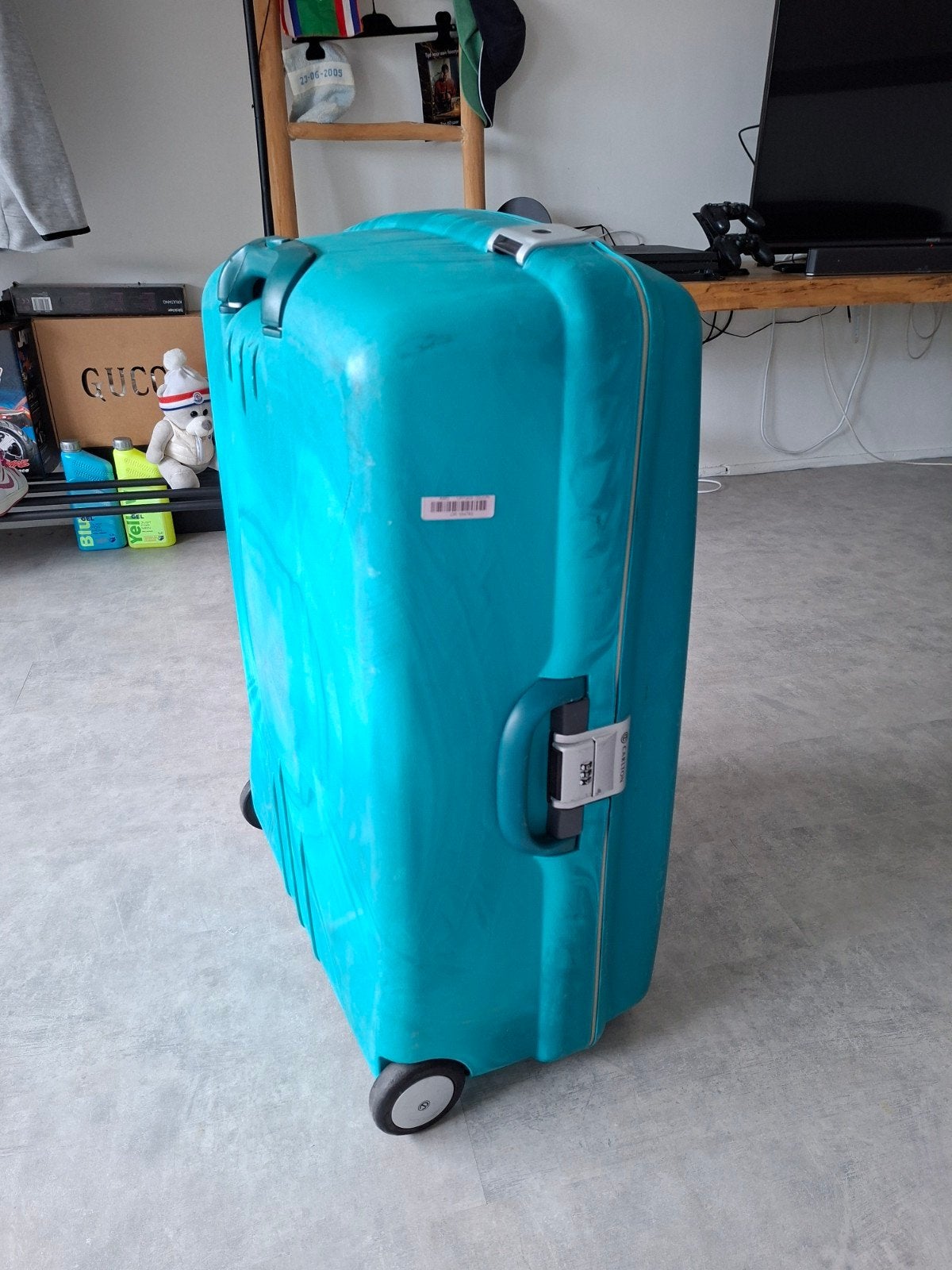 Carlton Koffer - Turquoise Hard Kunststof met Wieltjes, Gebruikt, Hard kunststof, 35 tot 45 cm, Wieltjes