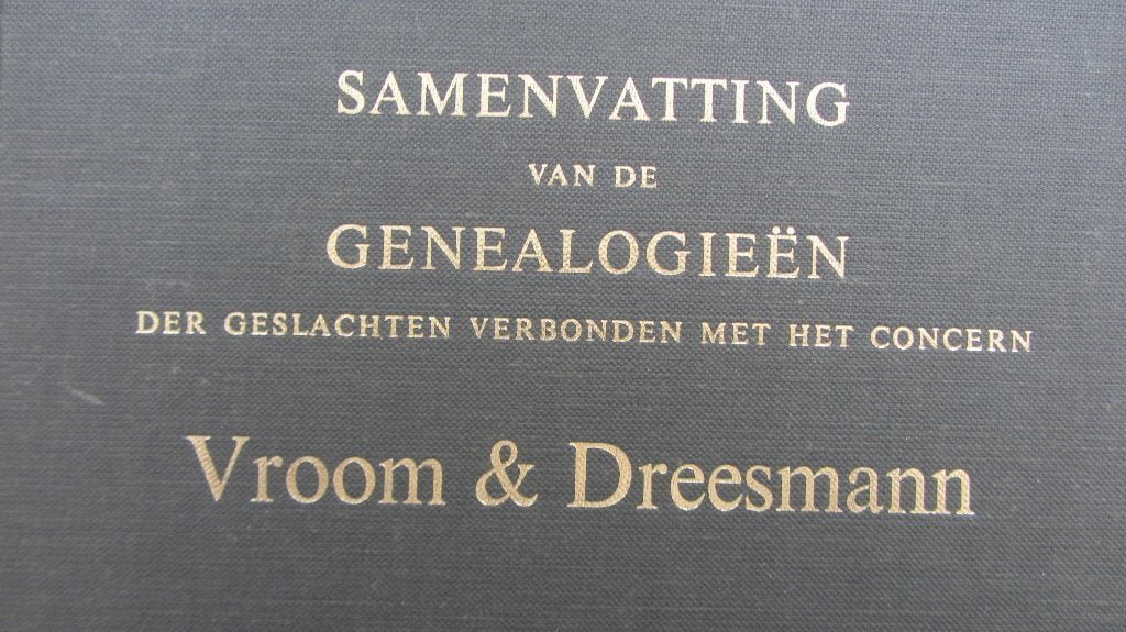 Genealogie Vroom & Dreesmann, Boeken, Biografieën, Gelezen, Ophalen of Verzenden