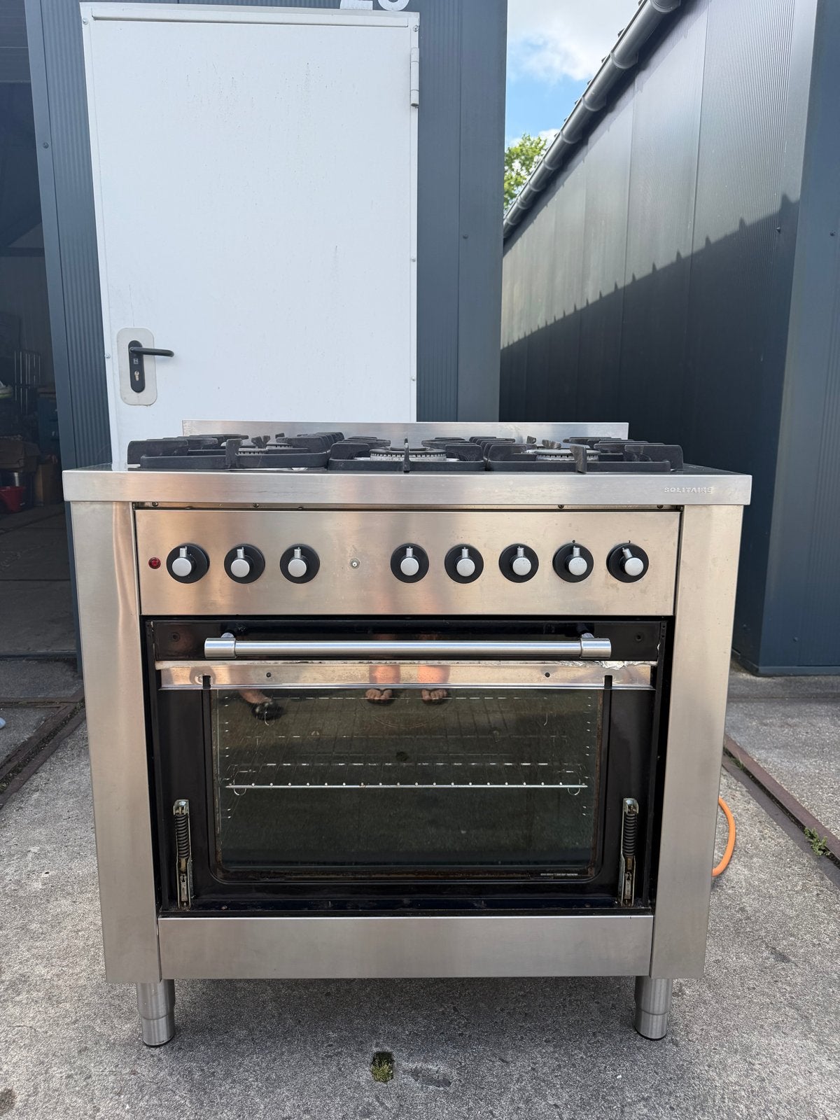 Solitaire fornuis 90cm met Bosch afzuigkap (glas defect), Ophalen, 60 cm of meer, Gas, Niet werkend