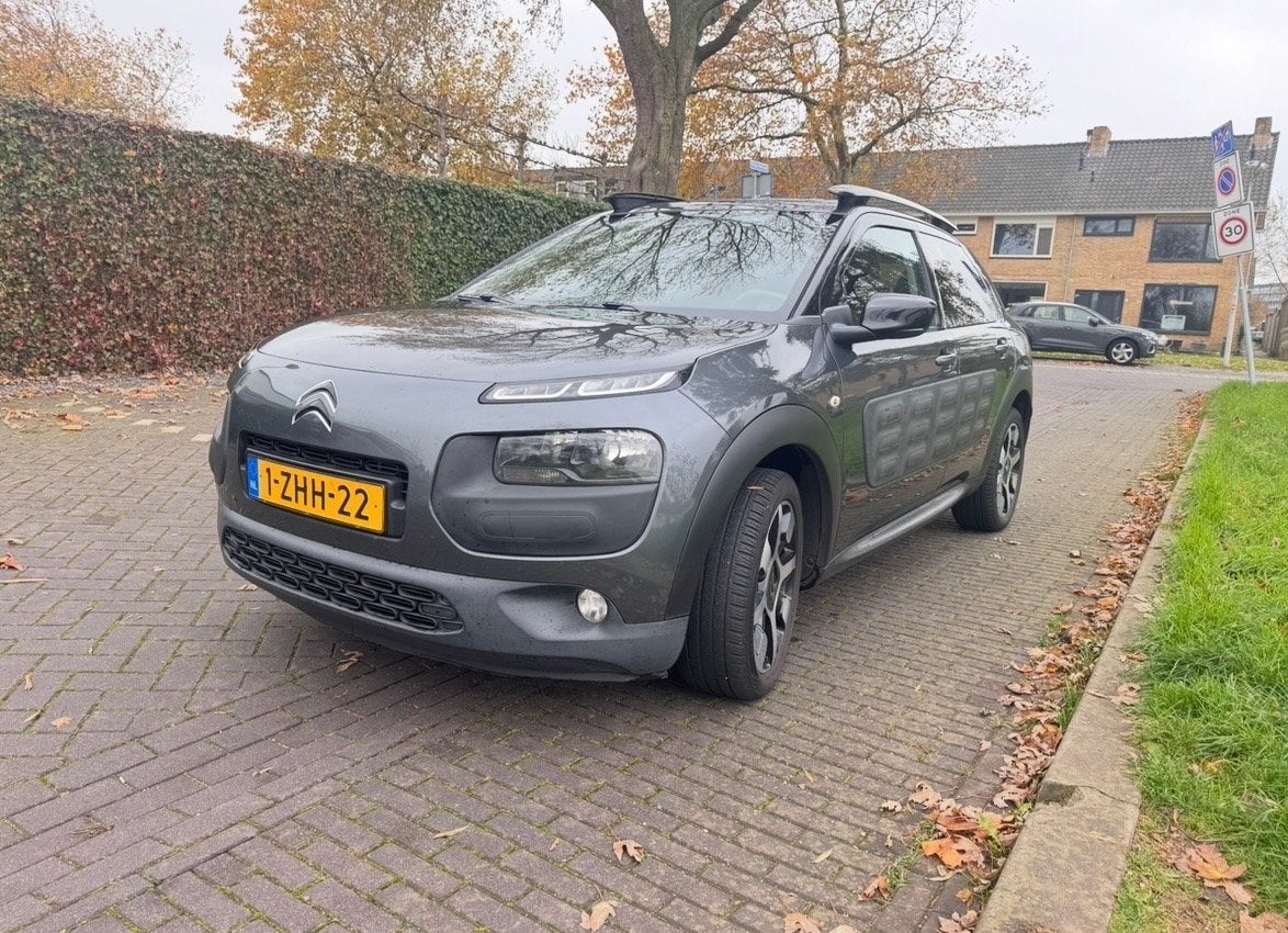 Citroën C4 Cactus 1.2 VTI 82 2015 Grijs, Auto's, Voorwielaandrijving, 31 €/maand, 1199 cc, Origineel Nederlands