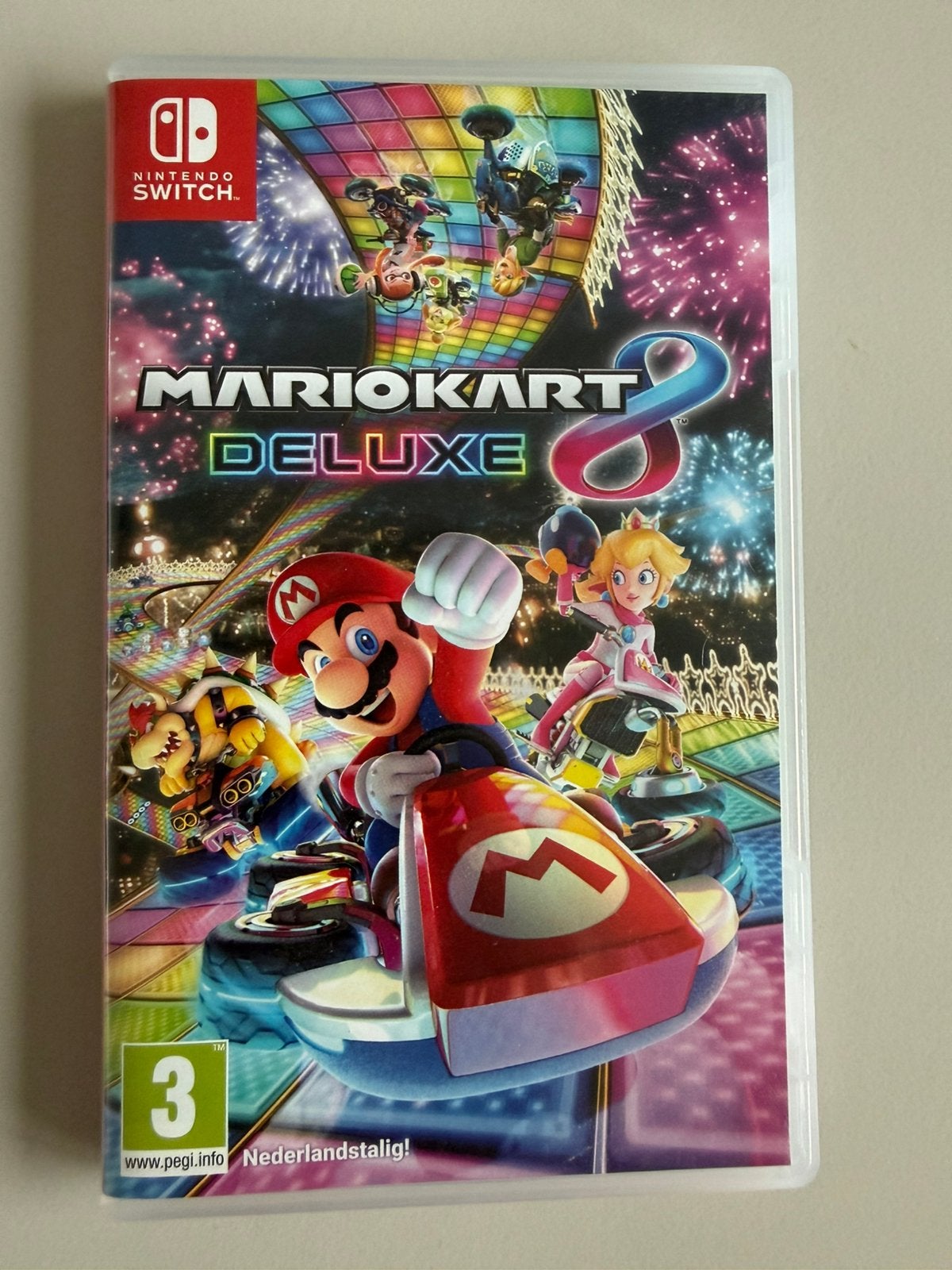 Mariokart 8 Deluxe, Racen en Vliegen, Ophalen of Verzenden, Zo goed als nieuw, 3 spelers of meer