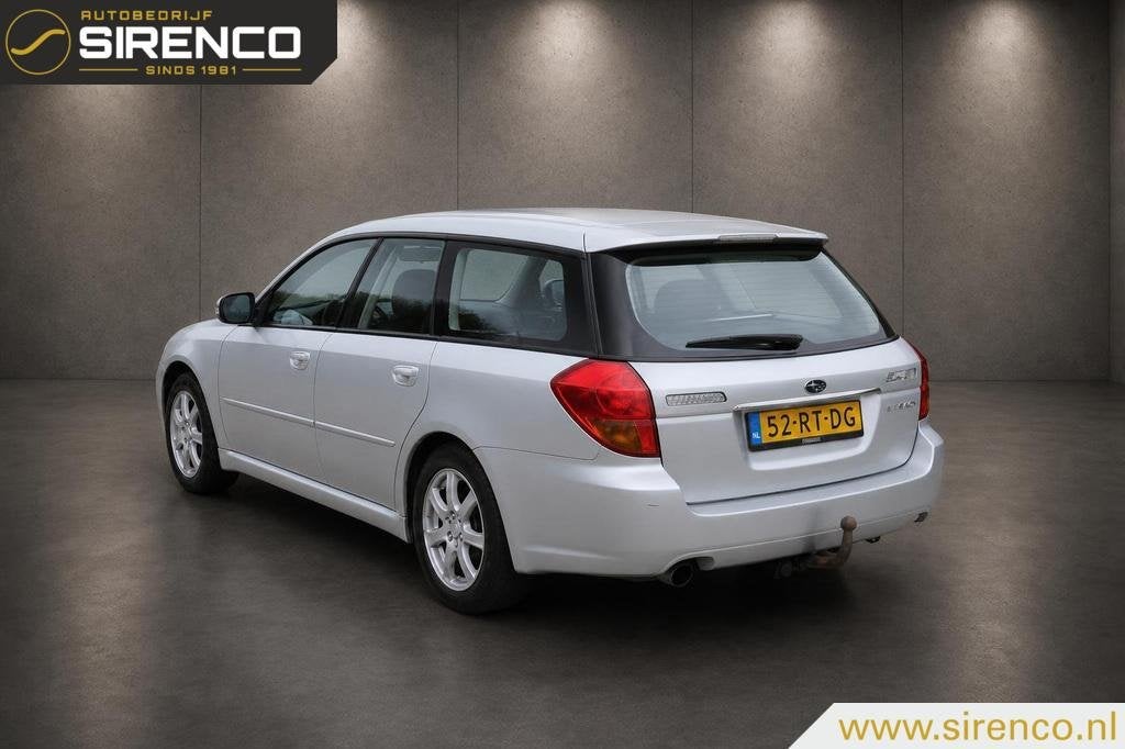 Subaru Legacy Touring Wagon 2.0i 4x4 | trekhaak | climate &, Auto's, Gebruikt, Zwart, 4 cilinders, Origineel Nederlands