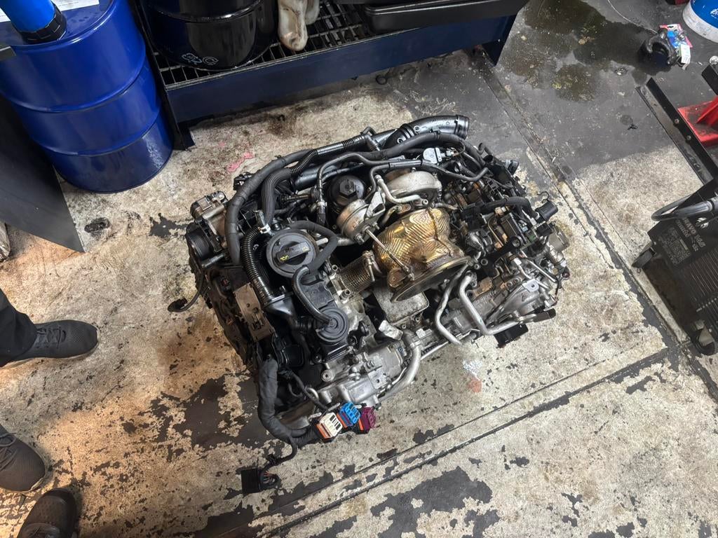 Audi SQ5 CWG 101DKM motor compleet, Ophalen, Audi
