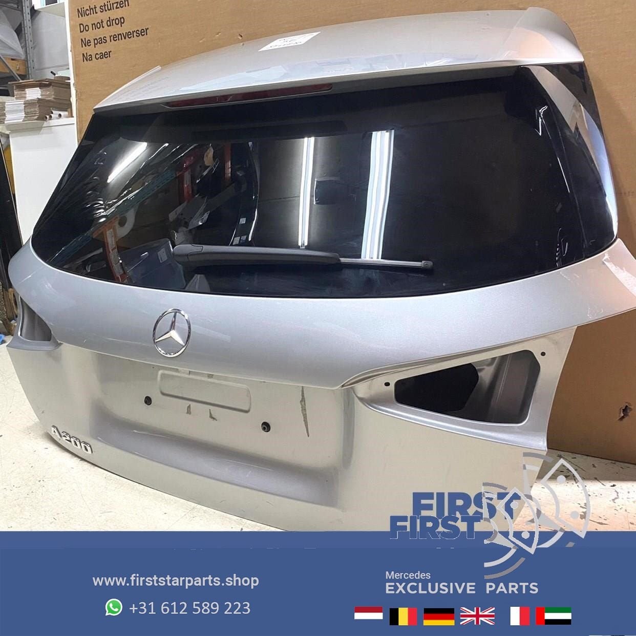 W177 ACHTERKLEP ZILVERGRIJS COMPLEET origineel Mercedes A Kl