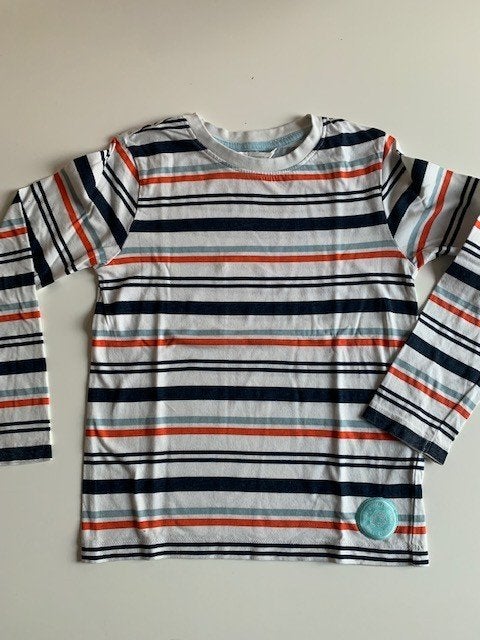 Longsleeve van H&M , maat 122 nog NIEUW (Y335), H&M, Nieuw, Ophalen of Verzenden, Shirt of Longsleeve