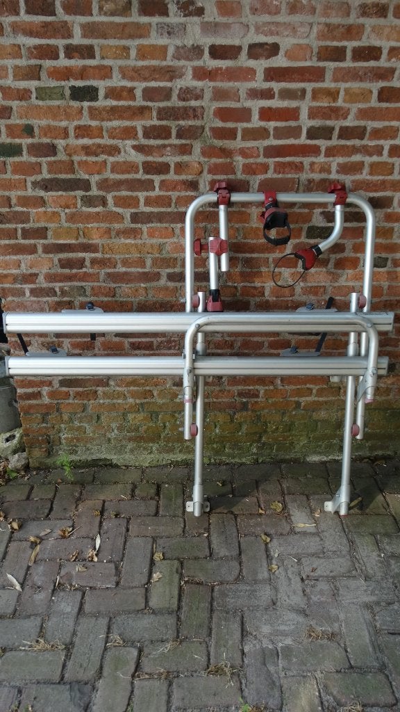 Fietsendrager voor platte montage, Ophalen of Verzenden, 2 fietsen, Gebruikt, Achterklepdrager