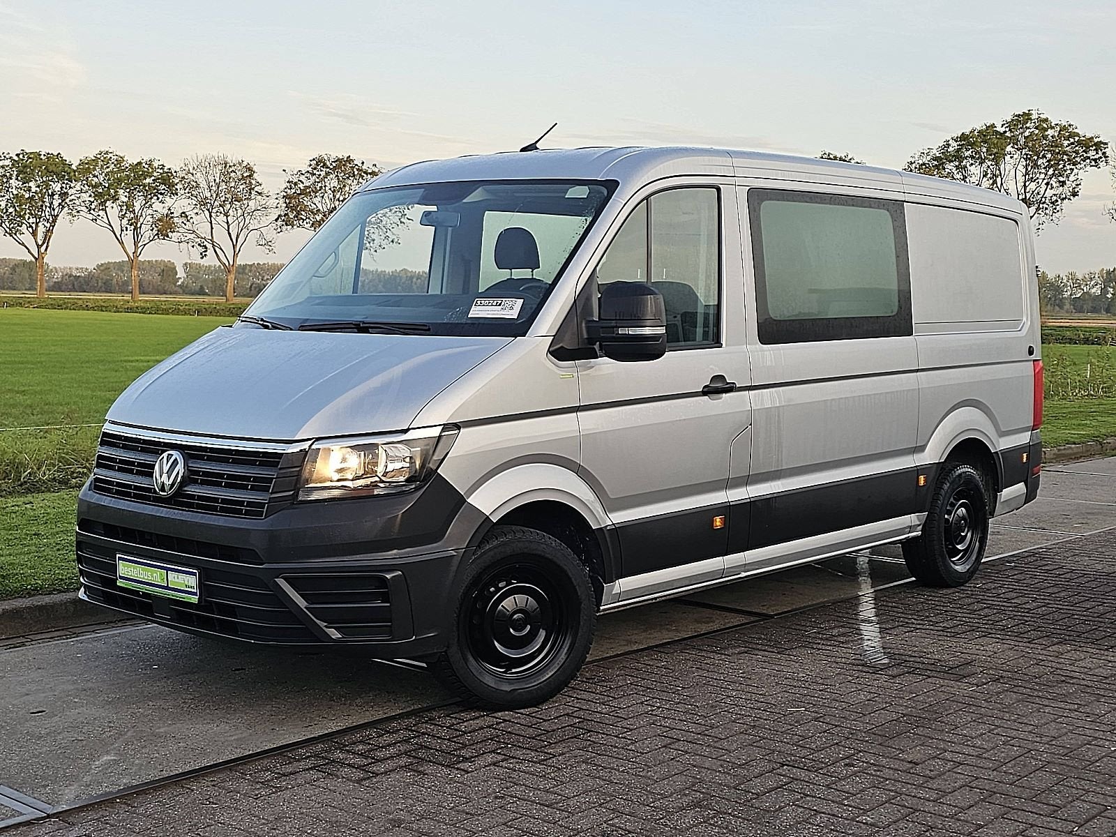 VOLKSWAGEN CRAFTER 35 2.0 dub.cab navi 140pk!, Gebruikt, Euro 6, Volkswagen, Bedrijf